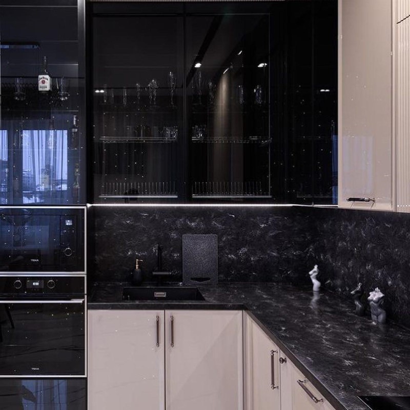 đá ốp bếp màu đen